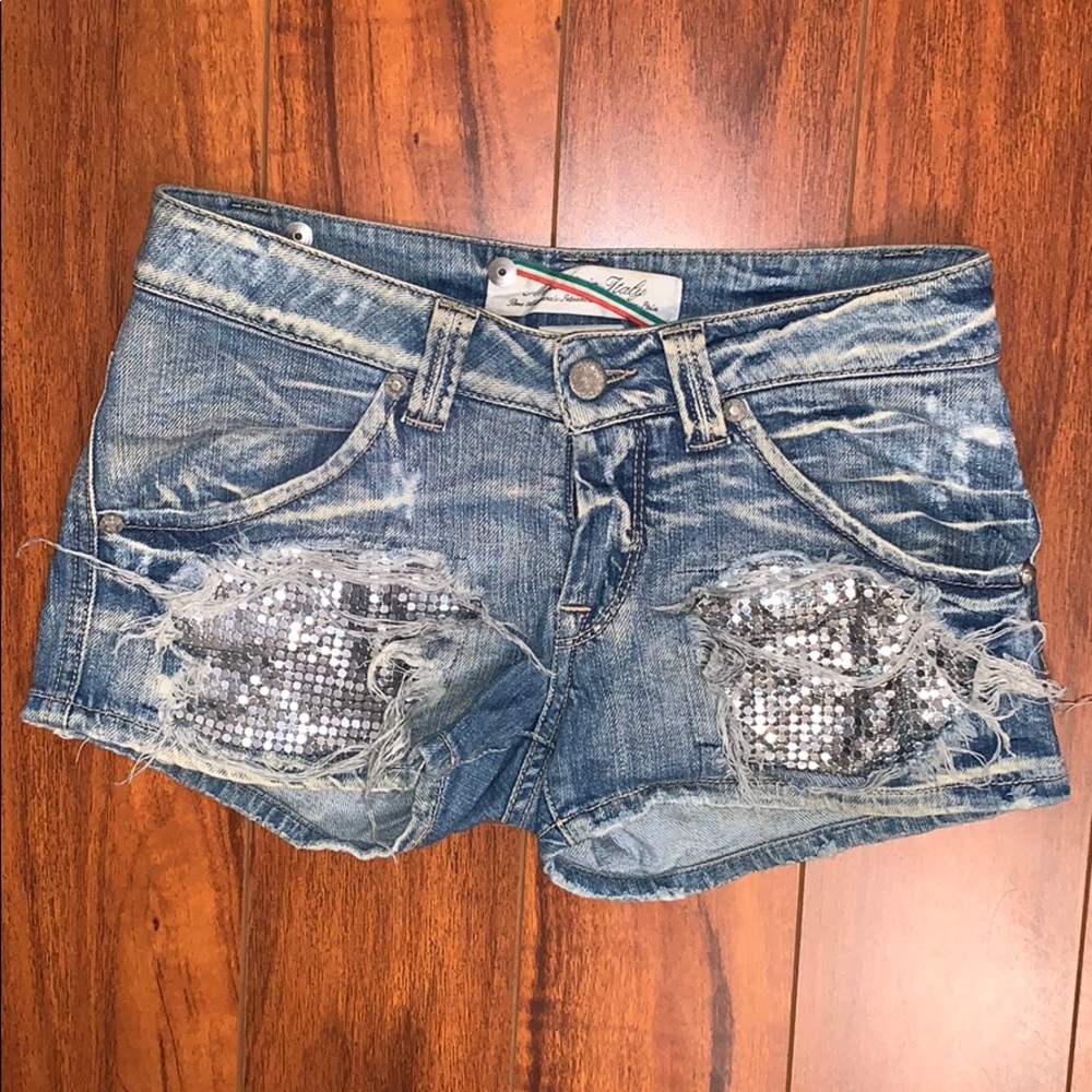 MET DENIM SHORTS SIZE 26